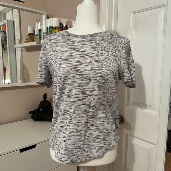 Lululemon Running Shirt Size 8 - Picture 1 of 3